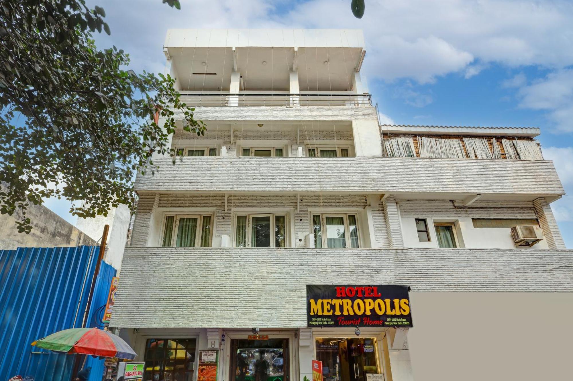 Metropolis Tourist At Near Ramakrishna Ashram Marg Metro Station Hotel New Delhi
